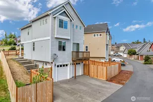 1037 Zeeden Way, Bremerton, WA 98310 - Photo 33