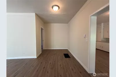 904 S Valley Street, Port Angeles, WA 98362 - Photo 5