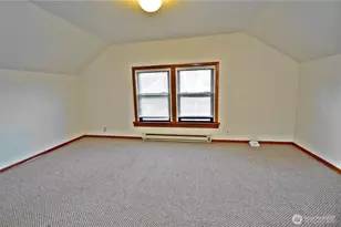 229 S 57th St, Tacoma, WA 98408 - Photo 15