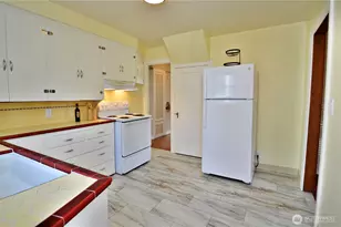 229 S 57th St, Tacoma, WA 98408 - Photo 3
