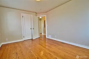 229 S 57th St, Tacoma, WA 98408 - Photo 11