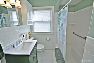 229 S 57th St, Tacoma, WA 98408 - Photo 13