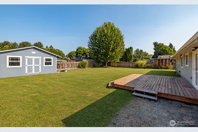 1206 S Walnut St, Burlington, WA 98233 - Photo 21