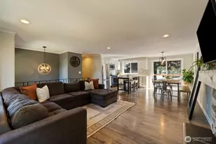 12906 87th Ave NE, Kirkland, WA 98034 - Photo 7