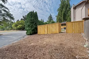 12906 87th Ave NE, Kirkland, WA 98034 - Photo 35