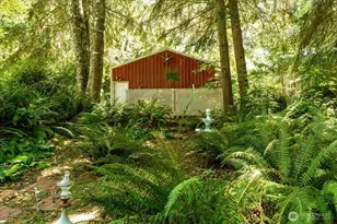 3440 Shady Glen Ln, Greenbank, WA 98253 - Photo 25
