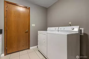 19318 SE 328th Pl, Kent, WA 98042 - Photo 19