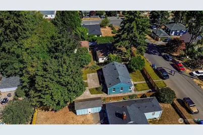 12015 69th Avenue S, Seattle, WA 98178 - Photo 5
