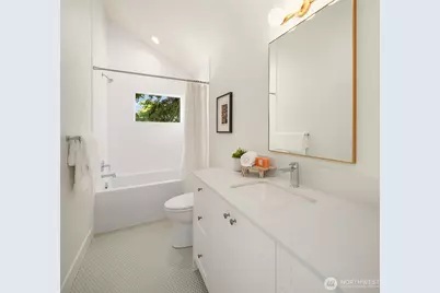 3442 13th Avenue W #A, Seattle, WA 98119 - Photo 25