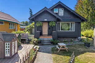 624 S 45th St, Tacoma, WA 98418 - Photo 3