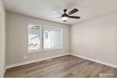 12814 66th Avenue S, Seattle, WA 98178 - Photo 21