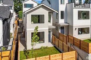 3444 13th Ave W, Seattle, WA 98119 - Photo 3