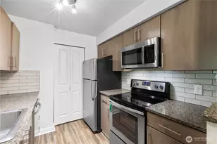 12303 Harbour Pointe Blvd, Mukilteo, WA 98275 - Photo 7
