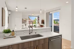3613 Wallingford Ave N, Seattle, WA 98103 - Photo 5