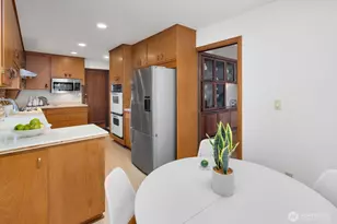 3051 44th Ave W, Seattle, WA 98199 - Photo 13