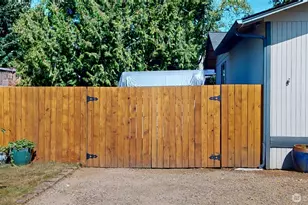 3000 NE 73rd St, Bremerton, WA 98311 - Photo 25