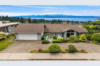 231 Skyline Drive, Edmonds, WA 98020 - Photo 1