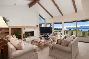 231 Skyline Dr, Edmonds, WA 98020 - Photo 15