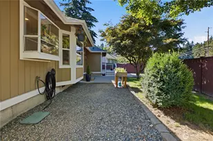 19806 121st St Ct E, Bonney Lake, WA 98391 - Photo 31