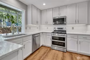 19806 121st St Ct E, Bonney Lake, WA 98391 - Photo 15
