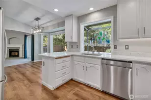 19806 121st St Ct E, Bonney Lake, WA 98391 - Photo 17