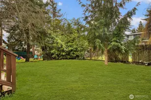 935 N 92nd St, Seattle, WA 98103 - Photo 35