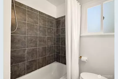 935 N 92nd Street, Seattle, WA 98103 - Photo 9