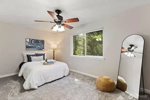 22445 Sunridge Way NE, Poulsbo, WA 98370 - Photo 17