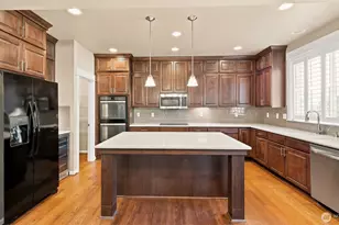 5500 NE 9th St, Renton, WA 98059 - Photo 11