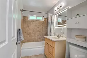 16817 15th Ave NE, Shoreline, WA 98155 - Photo 11