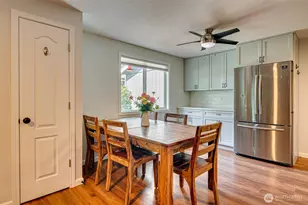 12710 NE 37th St, Vancouver, WA 98682 - Photo 5