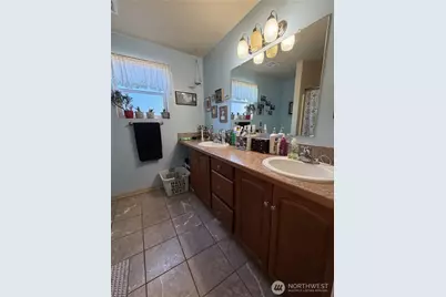 900 Wildwood Drive, Omak, WA 98841 - Photo 11