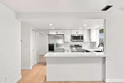 27607 129th Court SE, Kent, WA 98030 - Photo 11