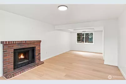 27607 129th Court SE, Kent, WA 98030 - Photo 5