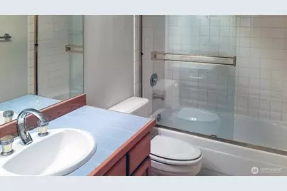 2349 SW Harbor Avenue SW #101, Seattle, WA 98126 - Photo 19