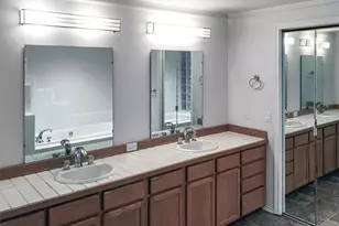 2349 SW Harbor Ave SW, Seattle, WA 98126 - Photo 13