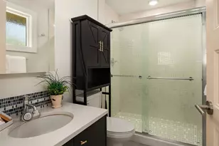 8003 NE 128th St, Kirkland, WA 98034 - Photo 21