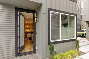 115 B N 105th St, Seattle, WA 98133 - Photo 3