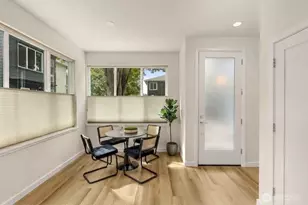 115 B N 105th St, Seattle, WA 98133 - Photo 7