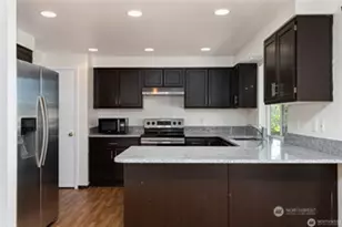 520 S 53rd Pl, Renton, WA 98055 - Photo 7