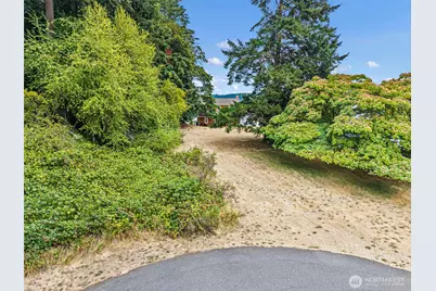 9205 165th Avenue SW, Longbranch, WA 98446 - Photo 13