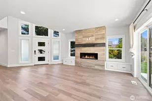 8121 35th St W, University Place, WA 98466 - Photo 11