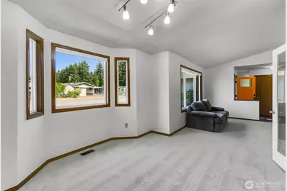 1108 118th Place SE, Everett, WA 98208 - Photo 7