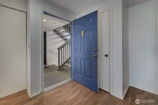 20198 Viking Crest Loop NE, Poulsbo, WA 98370 - Photo 5