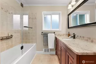 424 14th St, Bellingham, WA 98225 - Photo 33