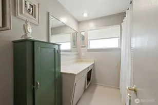 17115 32nd Ave NE, Lake Forest Park, WA 98155 - Photo 11