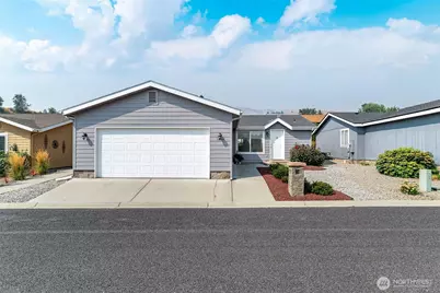 1228 Hill Street, Wenatchee, WA 98801 - Photo 1