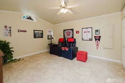 3614 3616 Crestview Drive W, University Place, WA 98466 - Photo 17
