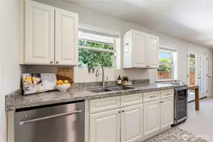 10356 Dibble Ave NW, Seattle, WA 98177 - Photo 23