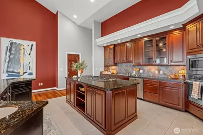 6803 Cascade Avenue, Gig Harbor, WA 98335 - Photo 17